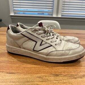 Men’s Vans size 12